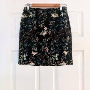 RW&CO mini skirt green floral print size 0